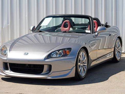 Used 2005 Honda S2000 image 34