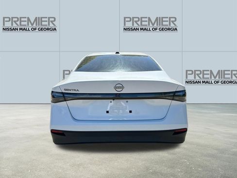New 2026 Nissan Sentra SV w/ SV Convenience Package FWD image 4