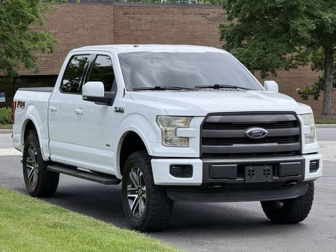 Used 2015 Ford F150 Lariat AWD/4WD image 3