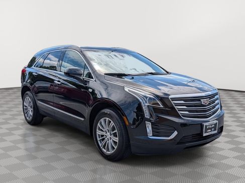Used 2017 Cadillac XT5 Luxury w/ Driver Awareness Package FWD image 7