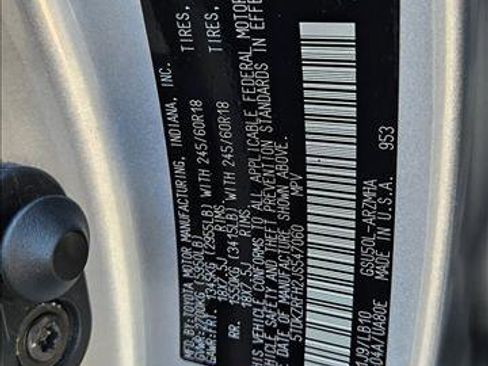 Used 2018 Toyota Highlander XLE FWD image 25