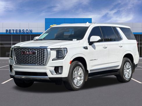 Used 2023 GMC Yukon Denali w/ LPO, Floor Liner Package AWD/4WD image 8