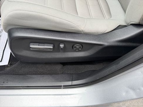 Used 2020 Honda CR-V EX image 14