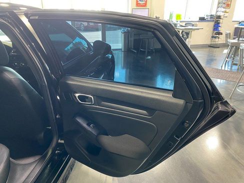 Used 2025 Honda Civic Sport image 19