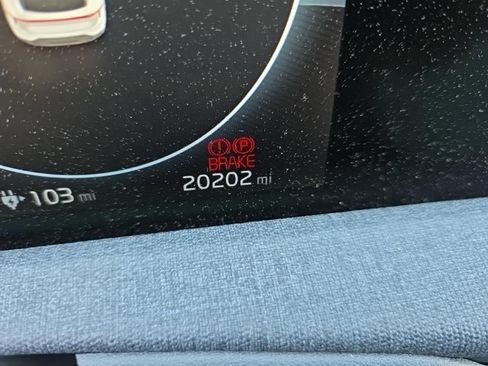 Used 2023 Kia EV6 Wind w/ Wind Technology Package AWD/4WD image 12