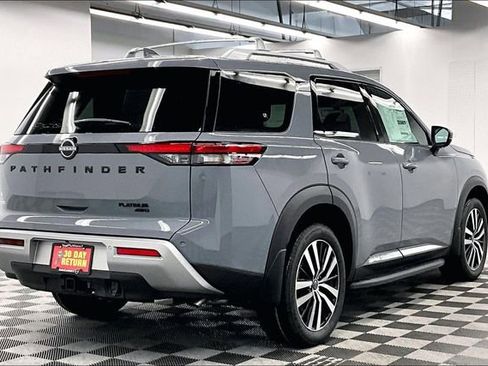New 2025 Nissan Pathfinder Platinum w/ Lighting Package (N93) image 17
