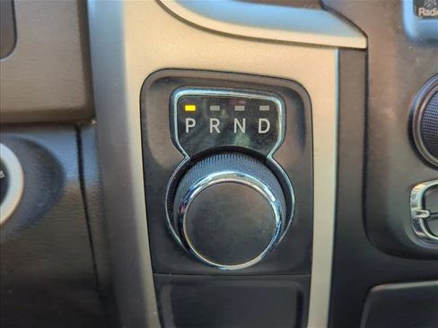 Used 2015 RAM 1500 Big Horn RWD image 19