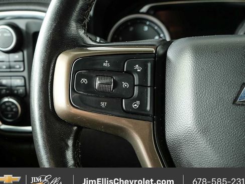 Certified 2022 Chevrolet Silverado 2500 High Country w/ Z71 Off-Road Package AWD/4WD image 11