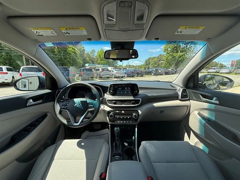 Used 2021 Hyundai Tucson Value AWD/4WD image 9