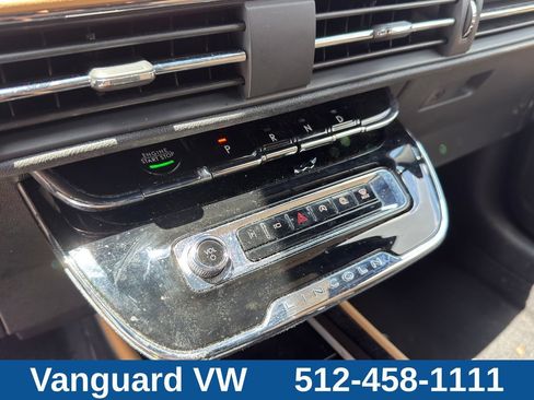 Used 2023 Lincoln Corsair Reserve w/ Equipment Group 201A AWD/4WD image 17