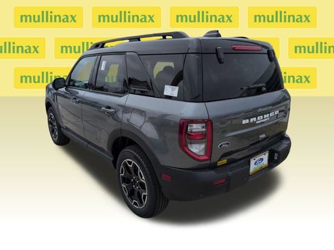 New 2025 Ford Bronco Sport Outer Banks w/ Outer Banks Tech Package+ image 8