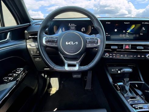 Used 2025 Kia K5 GT-Line image 10