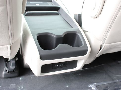 New 2026 Honda Odyssey Touring image 23