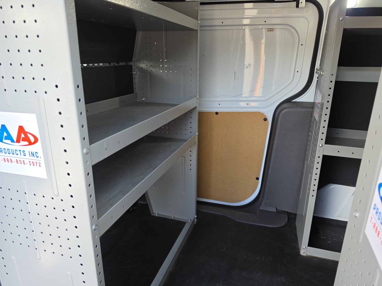 Used 2020 Ford Transit Connect XL FWD image 15