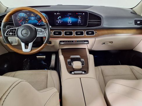Used 2020 Mercedes-Benz GLS 580 4MATIC image 16