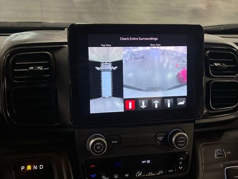 Used 2024 RAM ProMaster 3500 w/ Delivery Van Package image 13