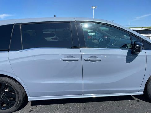 Used 2025 Honda Odyssey Sport-L image 28