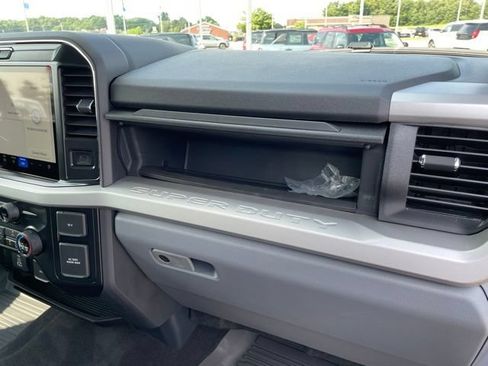 New 2026 Ford F250 XLT w/ XLT Premium Package AWD/4WD image 63