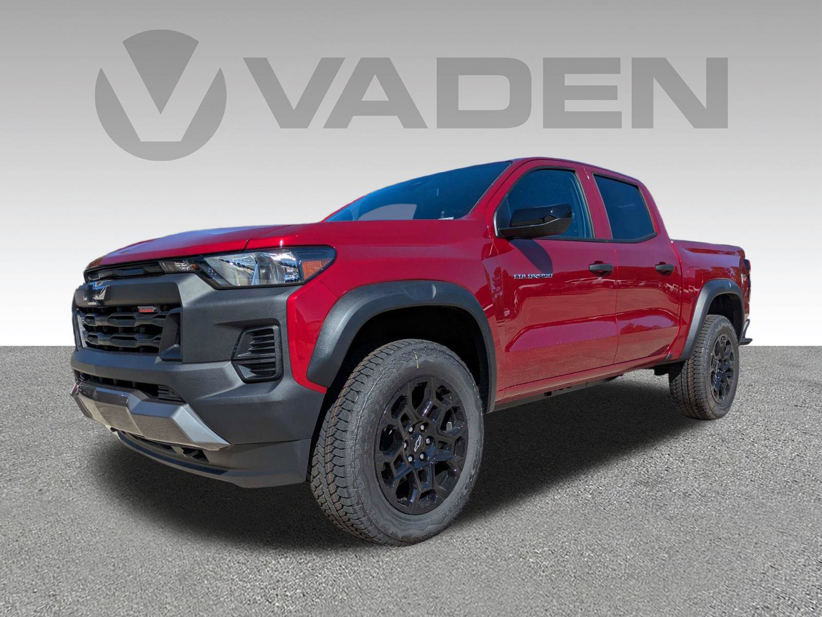 New 2026 Chevrolet Colorado Trail Boss AWD/4WD image 2