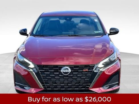 New 2025 Nissan Altima 2.5 SR image 8