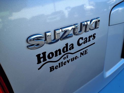 Used 2013 Suzuki SX4 Premium image 5