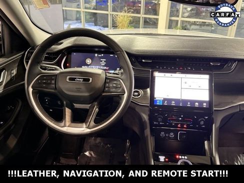 Used 2023 Jeep Grand Cherokee Limited image 17