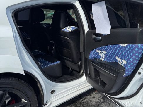 Used 2022 Dodge Charger Scat Pack image 5