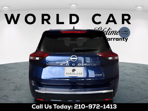 Used 2025 Nissan Rogue Platinum w/ Platinum Premium Package FWD image 6