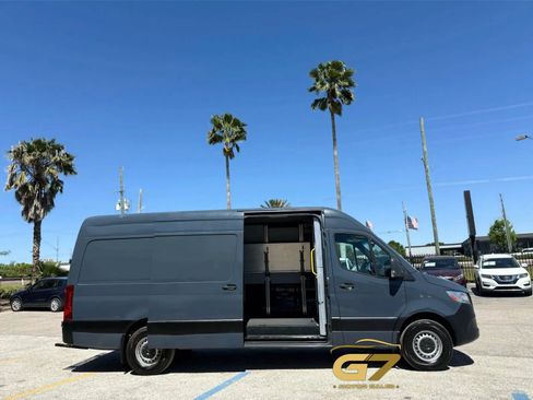 Used 2019 Mercedes-Benz Sprinter 170 image 6