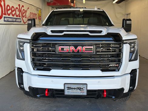 New 2026 GMC Sierra 2500 AT4 w/ AT4 Premium Plus Package image 3