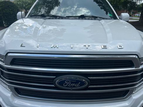 Used 2020 Ford F150 Limited w/ Trailer Tow Package AWD/4WD image 10