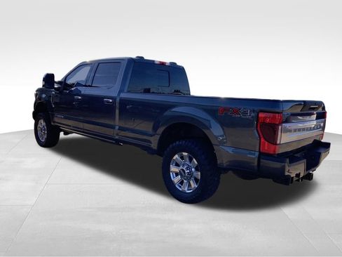 Used 2020 Ford F350 Platinum w/ FX4 Off-Road Package image 3