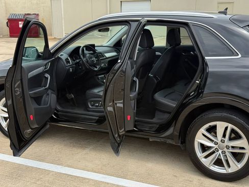 Used 2016 Audi Q3 2.0T Premium Plus w/ Technology Package FWD image 9