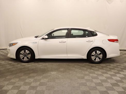 Used 2017 Kia Optima Premium w/ Hybrid Convenience Package FWD image 2