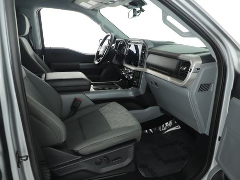 Certified 2022 Ford F150 XLT w/ Equipment Group 302A High image 13