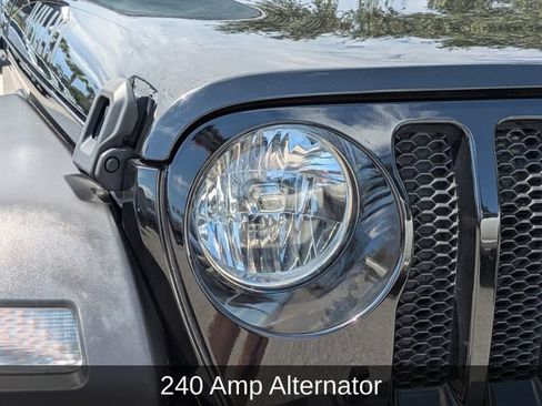 Used 2022 Jeep Wrangler Unlimited Sport AWD/4WD image 13