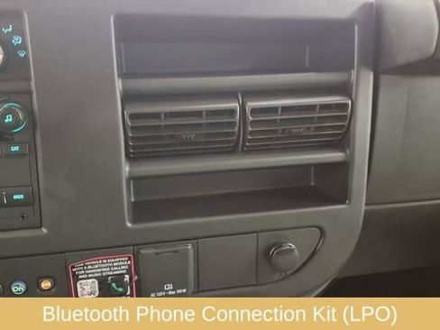 Used 2025 Chevrolet Express 3500 Extended w/ Driver Convenience Package image 25