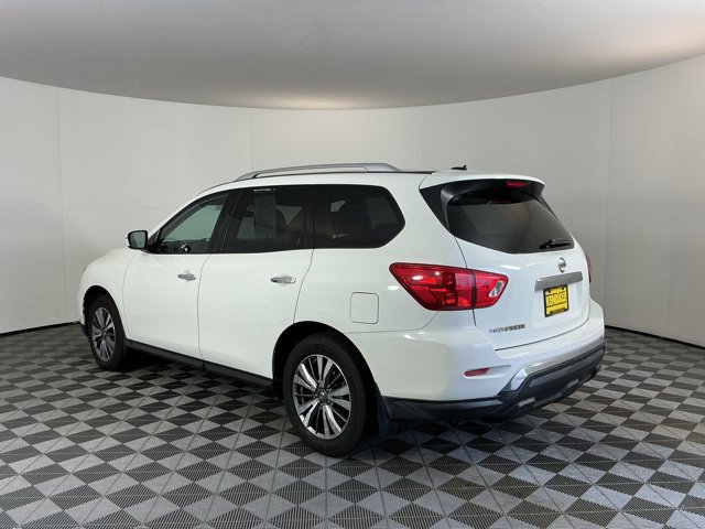 Used 2018 Nissan Pathfinder S FWD image 7
