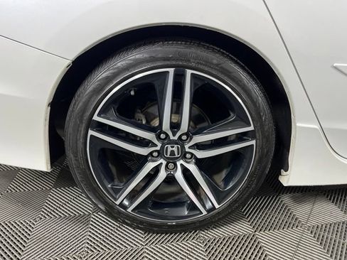 Used 2017 Honda Accord Sport Special Edition image 9