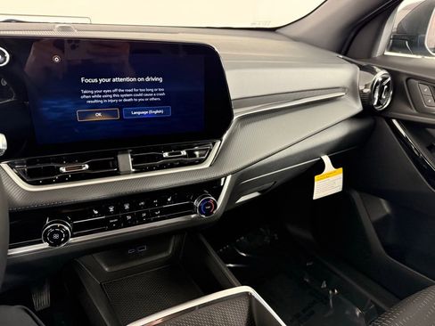 New 2026 Chevrolet Equinox LT image 21