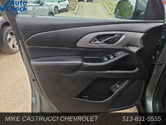 Used 2022 Chevrolet Traverse LT AWD/4WD image 19
