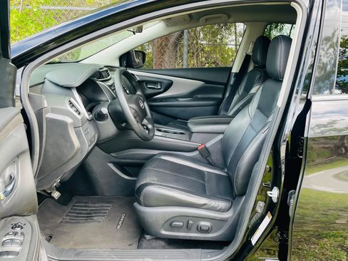 Used 2023 Nissan Murano S AWD/4WD image 9