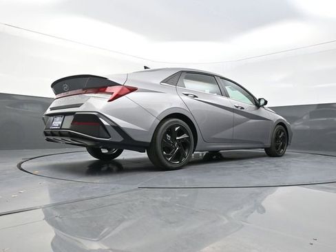 New 2026 Hyundai Elantra SEL Sport Premium FWD image 36
