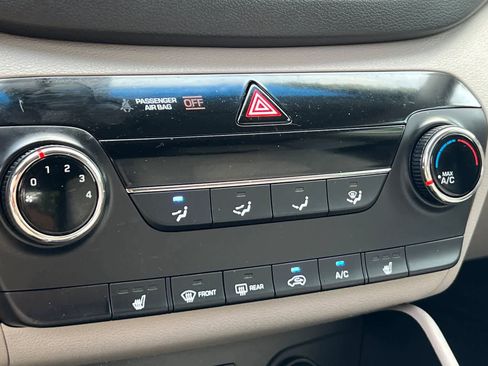 Used 2017 Hyundai Tucson Sport FWD image 24