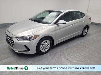 Used 2017 Hyundai Elantra SE image 1