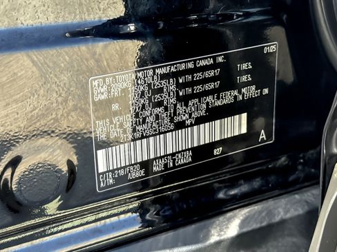 Certified 2025 Toyota RAV4 LE FWD image 26