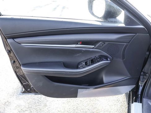 New 2026 MAZDA MAZDA3 2.5 S Sedan w/ Preferred Pkg image 31