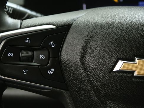 Used 2024 Chevrolet Trax LT w/ Driver Confidence Package FWD image 13