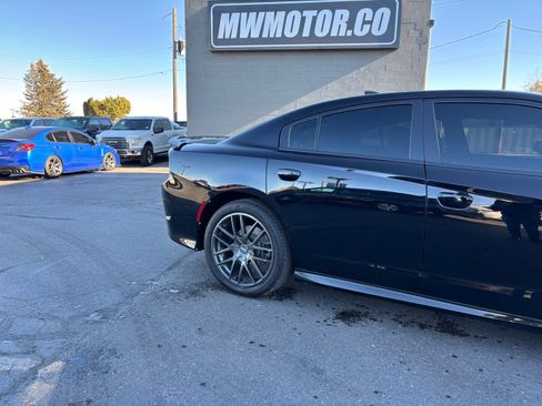 Used 2020 Dodge Charger GT w/ Plus Group image 5
