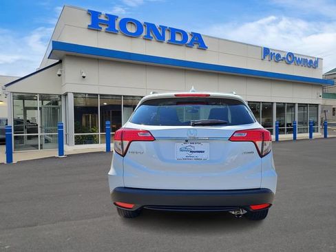 Used 2022 Honda HR-V EX image 5
